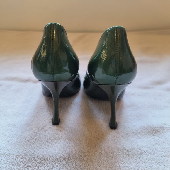 Sergio Rossi Patent Leather Emerald Green Metallic Stilettos Size 6.5 - Picture 6 of 7